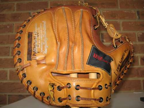 Gus Mancuso Wilson Back